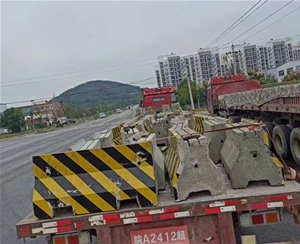 百叶围挡 ...